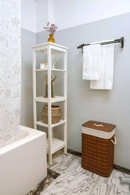Ultra-Central University Square Apartament Apartament 부쿠레슈티 외부 사진