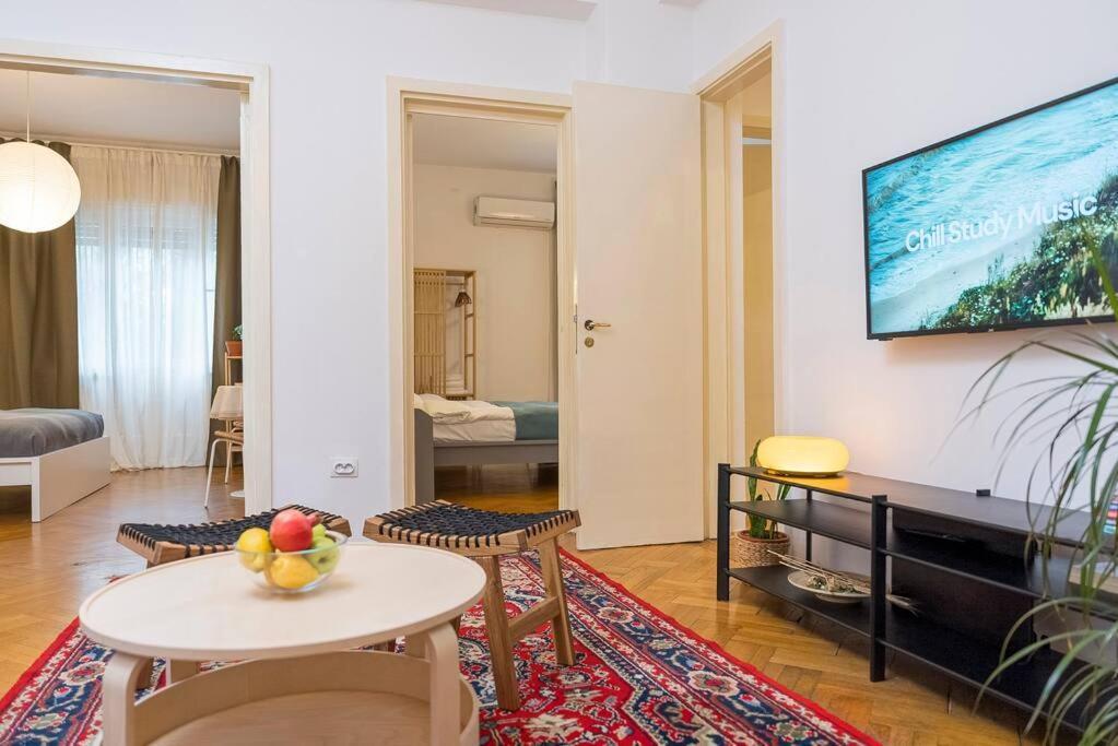 Ultra-Central University Square Apartament Apartament 부쿠레슈티 외부 사진