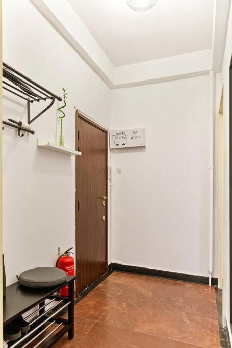 Ultra-Central University Square Apartament Apartament 부쿠레슈티 외부 사진